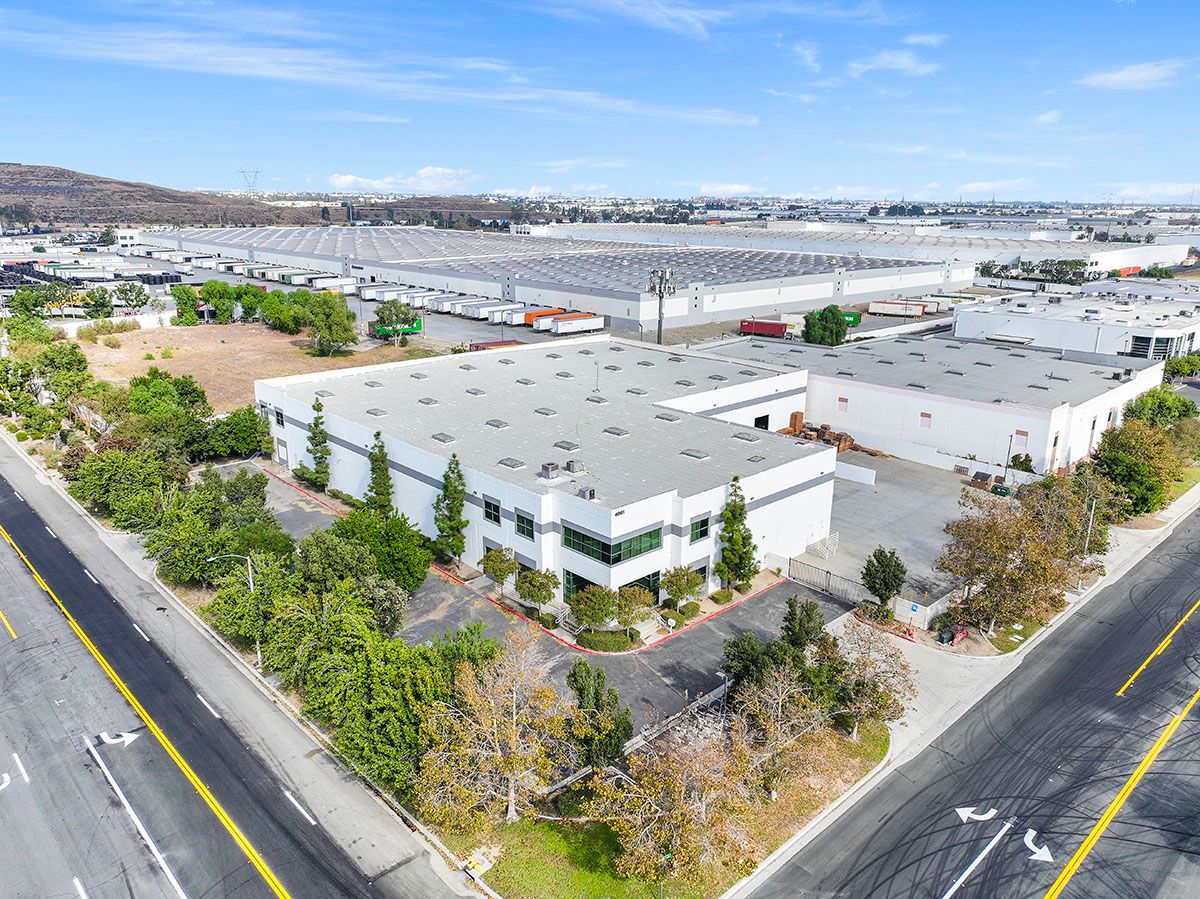 4001 Greystone Drive