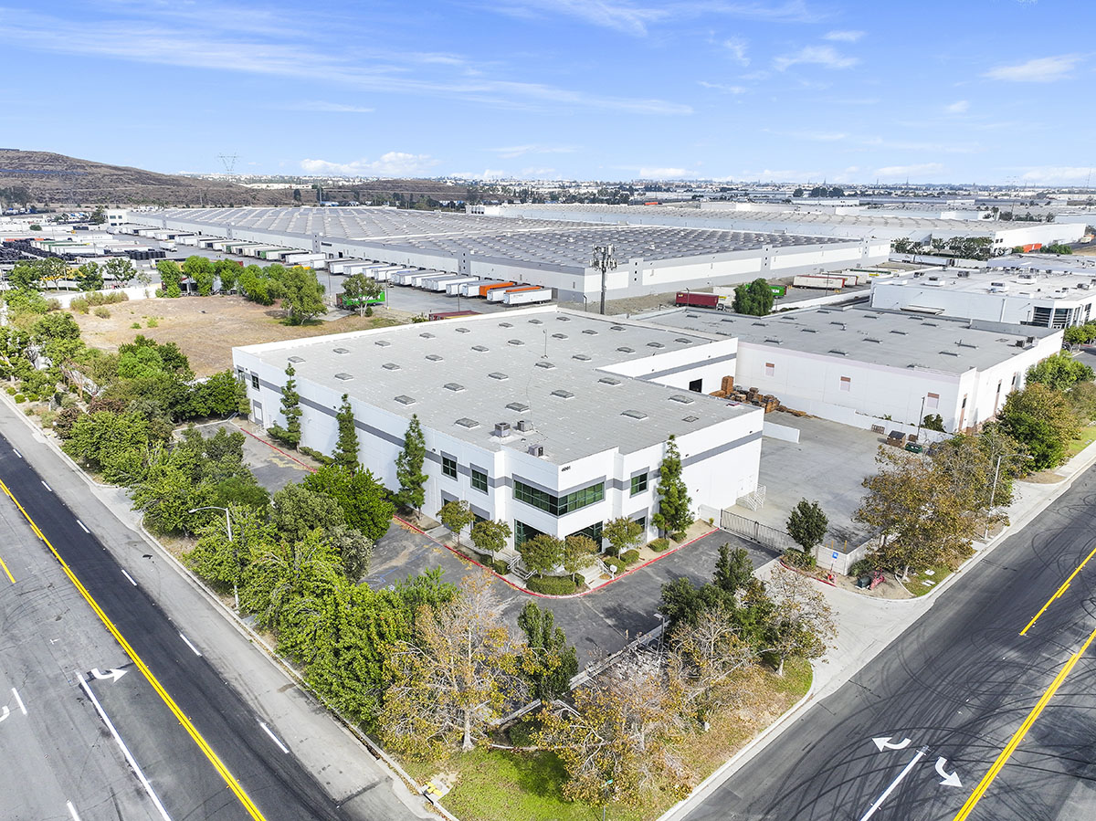 4001 Greystone Drive